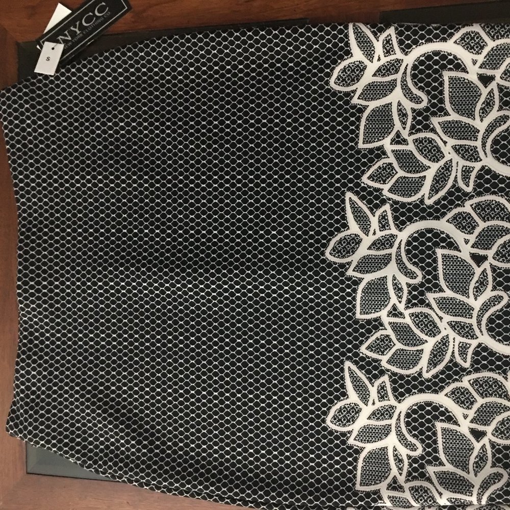 black and white printed skirt